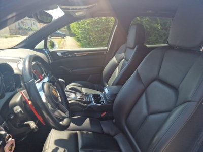 Porsche Cayenne 3.0 Diesel (12)