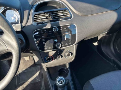 Fiat Punto 1.2 8V 5 porte Street (15)