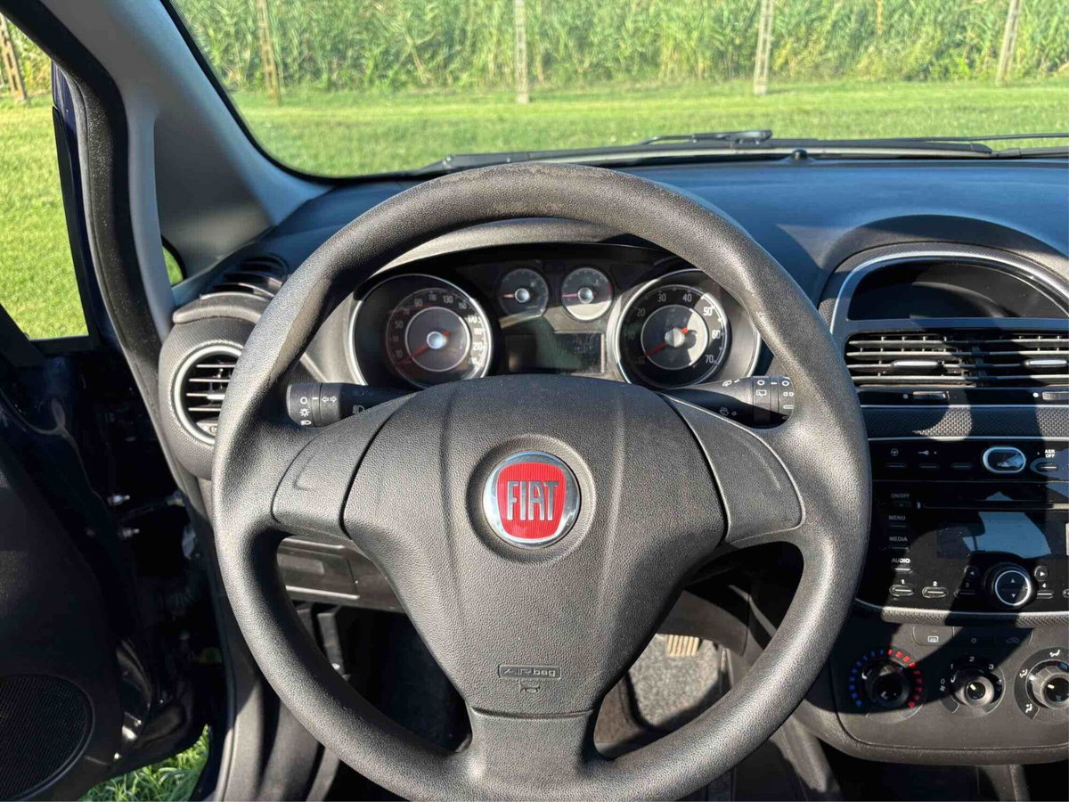 Fiat Punto 1.2 8V 5 porte Street (8)
