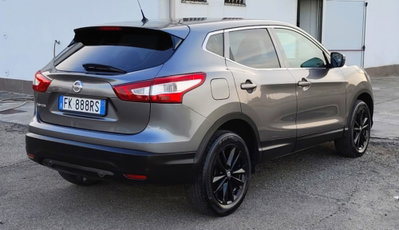 Nissan Qashqai 1.6 dCi 4WD Black Edition (19)
