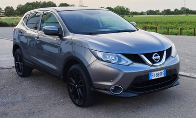 Nissan Qashqai 1.6 dCi 4WD Black Edition (2)