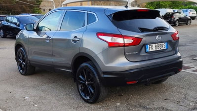 Nissan Qashqai 1.6 dCi 4WD Black Edition (5)