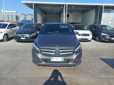 Mercedes-Benz Classe B 180 d Premium (2)