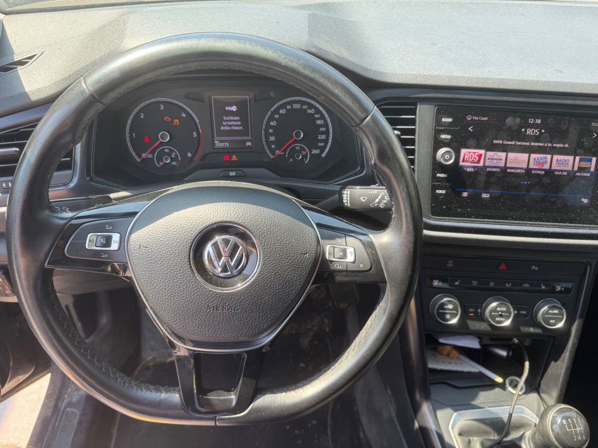 Volkswagen T-Roc 1.6 TDI SCR Style BlueMotion Technology (13)
