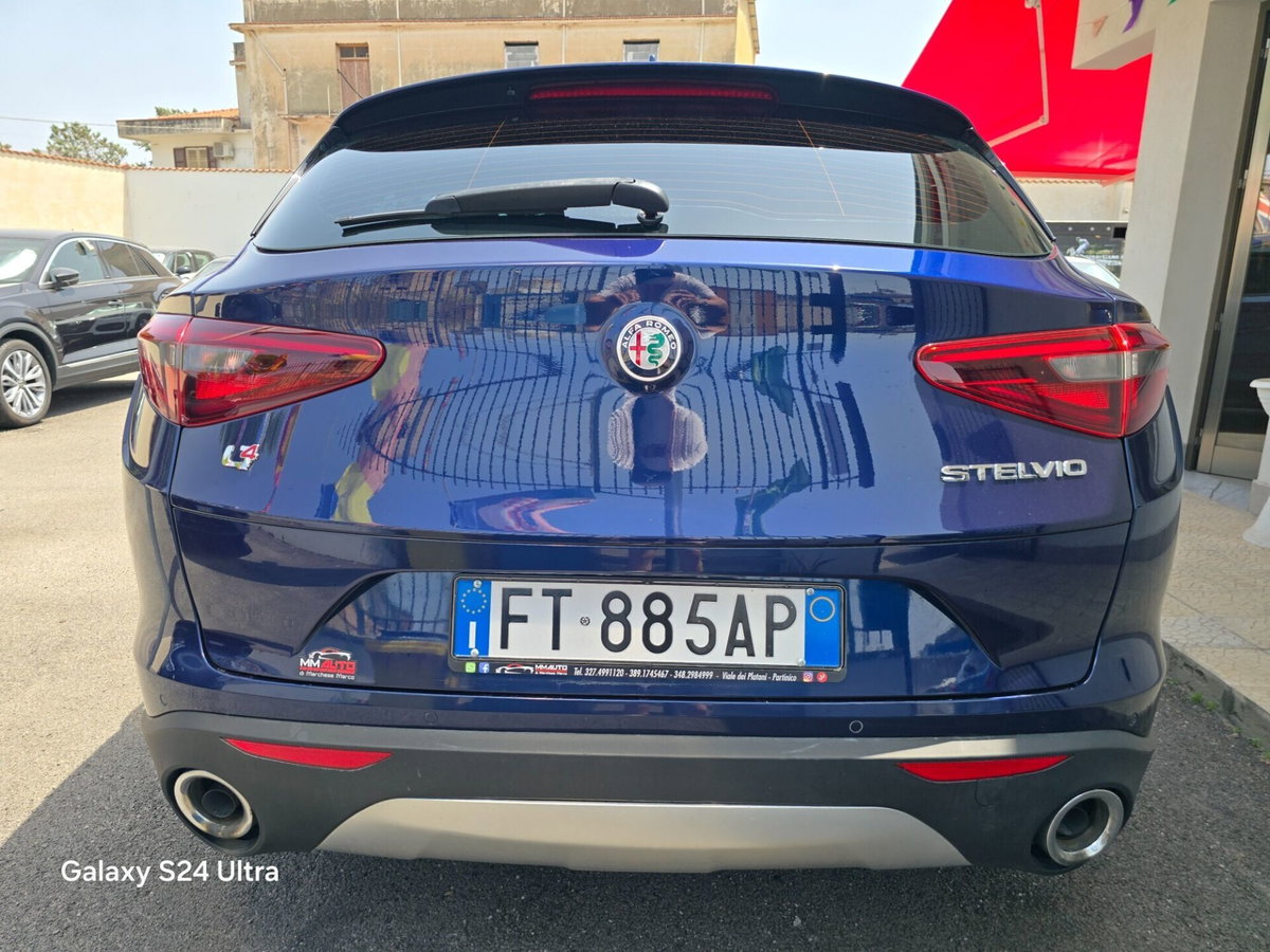 Alfa Romeo Stelvio Stelvio 2.2 Turbodiesel 190 CV AT8 Q4 Executive (2)