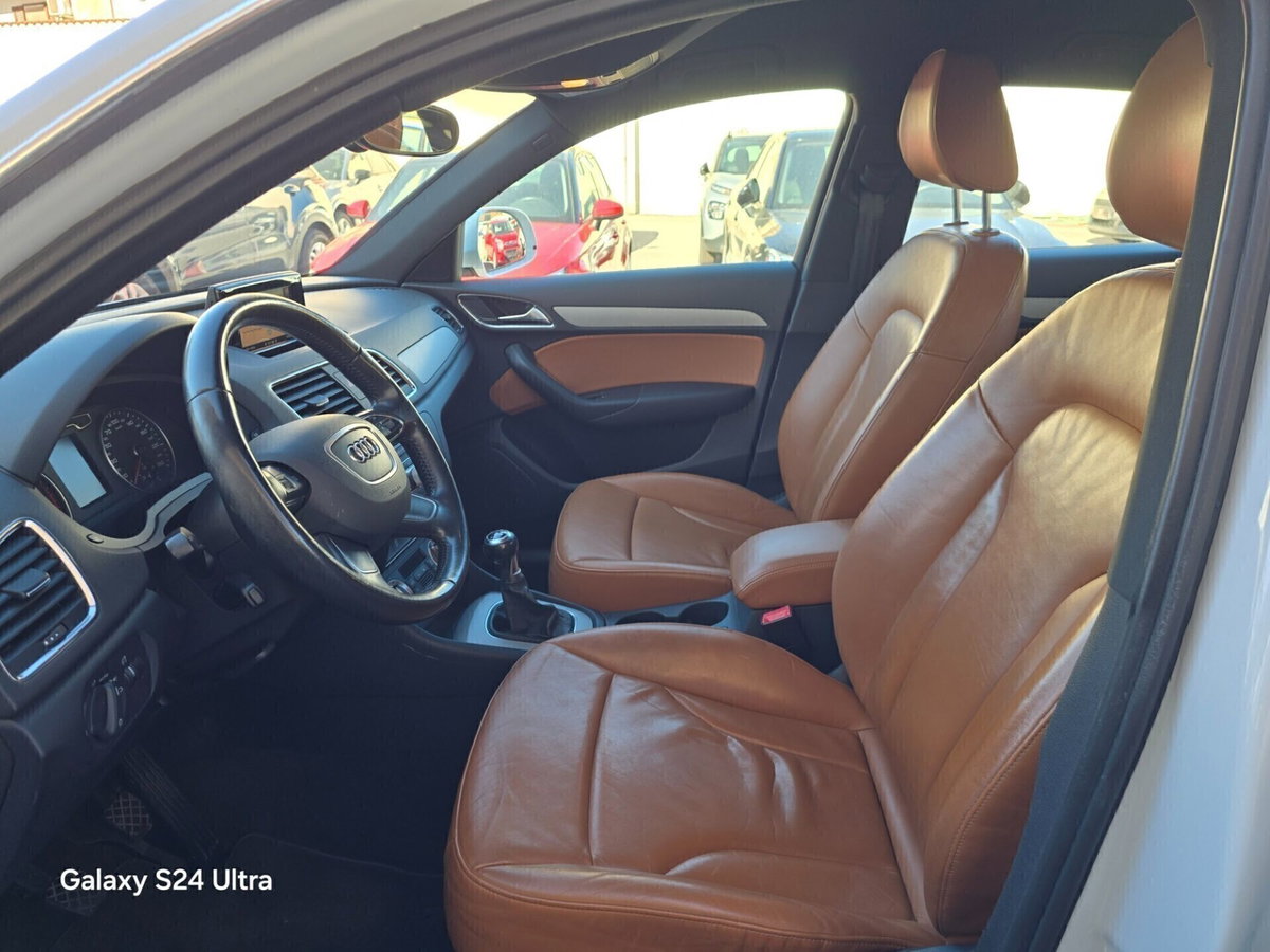 Audi Q3 2.0 TDI Advanced (12)