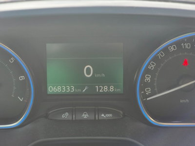 Peugeot 2008 82 Allure (11)