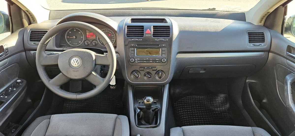 Volkswagen Golf 2.0 16V TDI 3p. Comfortline (7)