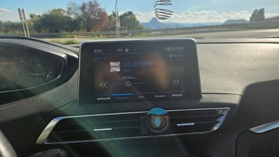 Peugeot 3008 BlueHDi 130 S&S Allure (8)