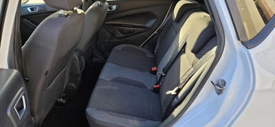 Ford Fiesta 1.5 TDCi 95CV 5 porte ST-Line (6)