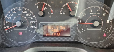 Fiat Qubo 1.3 MJT 80 CV Trekking (8)