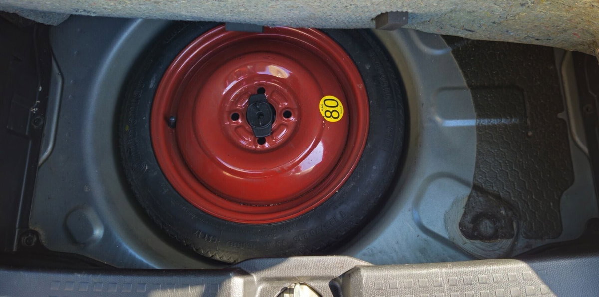 Suzuki Swift 1.3 DDiS 75CV 3p. GL Safety Pack (12)