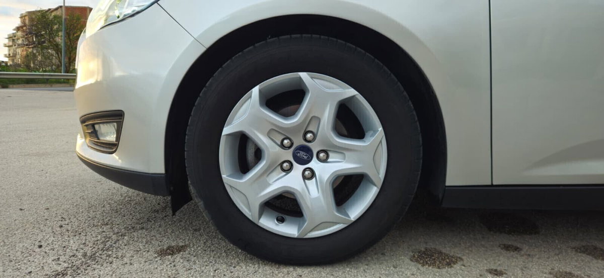 Ford Focus Station Wagon 1.5 TDCi 95 CV Start&Stop SW Titanium (16)