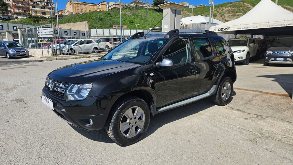 Dacia Duster 1.5 dCi 110CV 4x4 Lauréate (2)