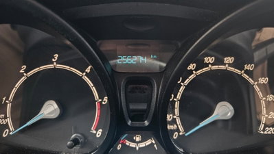 Ford Fiesta 1.5 TDCi 75CV 3 porte  Entry (8)