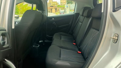 Peugeot 208 VTi 82 CV 5 porte Active (6)