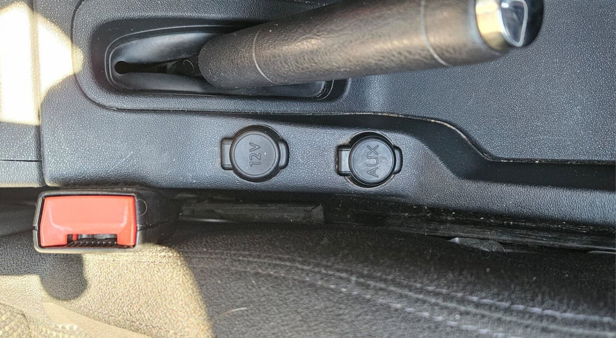 Citroen C3 1.4 HDi 70 Exclusive (10)