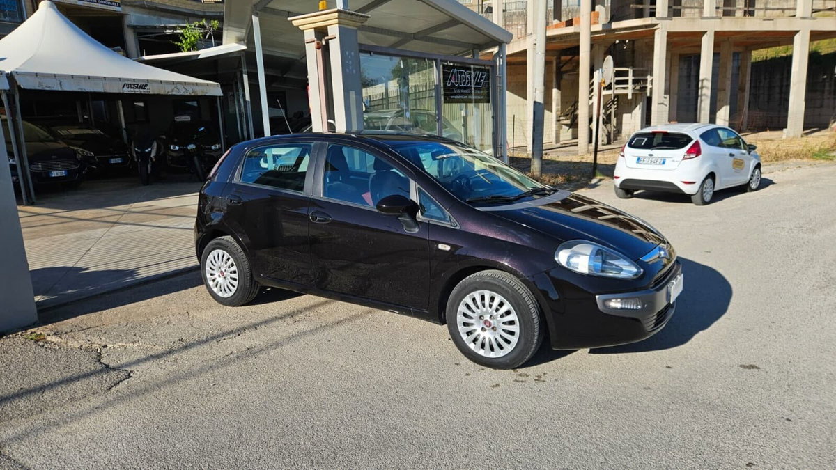 Fiat Punto Evo 1.3 Mjt 75 CV 5 porte Dynamic (2)