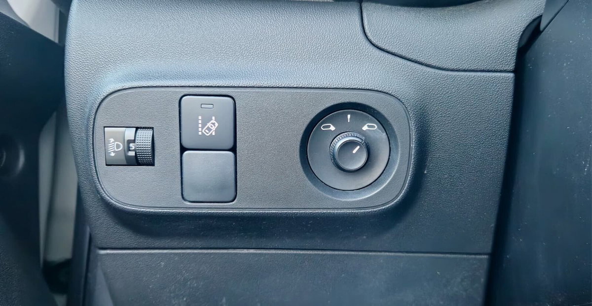 Citroen C3 BlueHDi 75 S&S Shine (14)