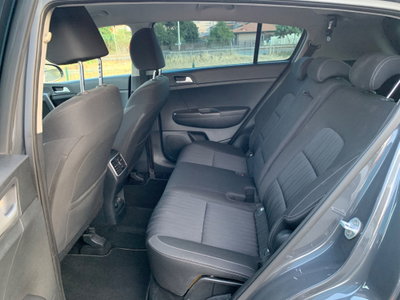 Kia Sportage 1.6 CRDI 115 CV 2WD Business Class (7)