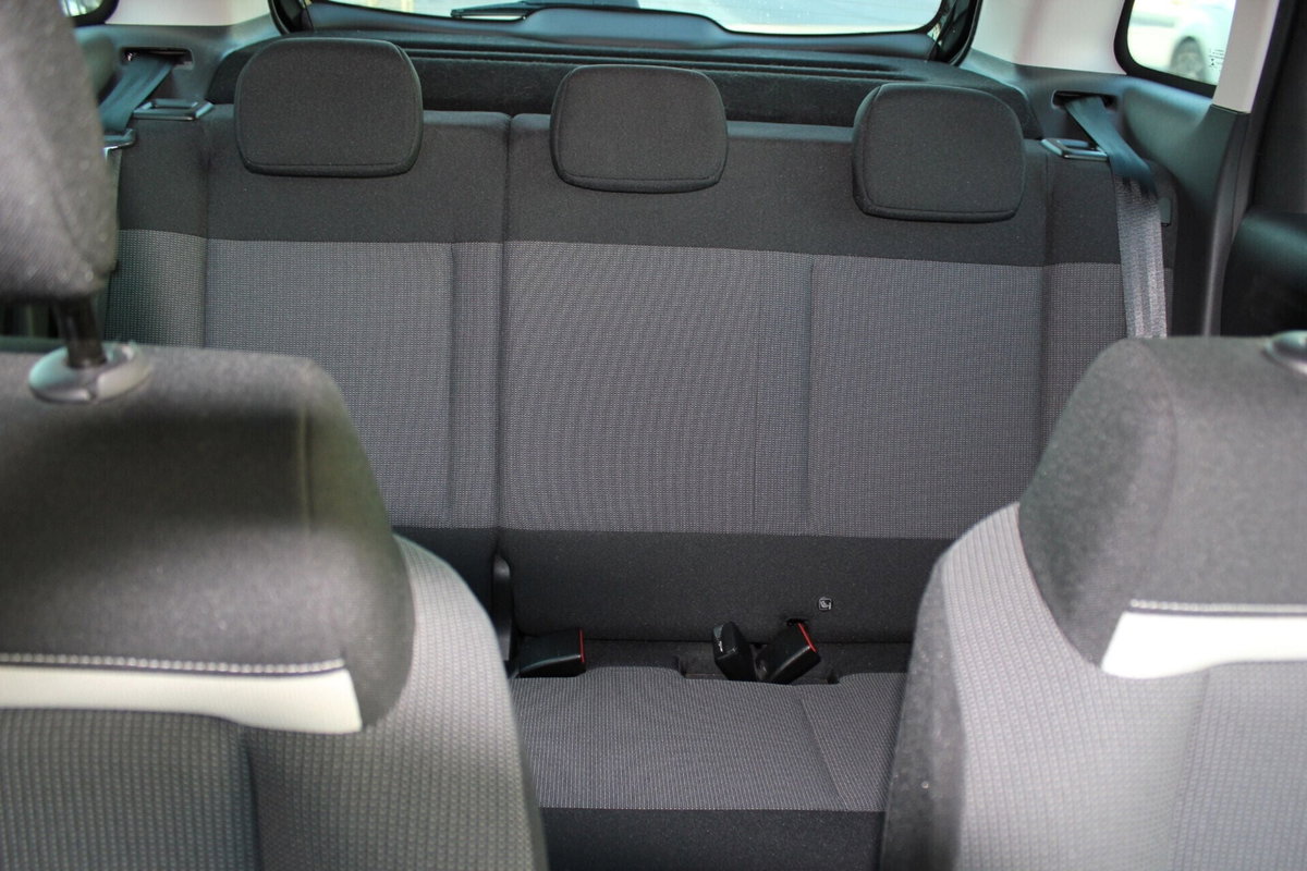 Citroen C3 Aircross PureTech 110 S&S Shine (12)