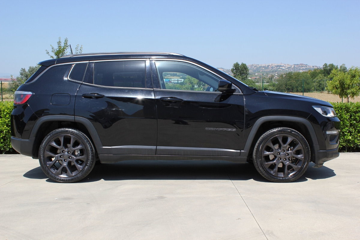 Jeep Compass 1.6 Multijet II 2WD Limited (3)