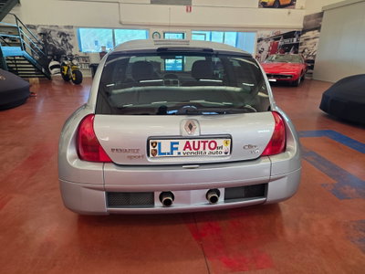 Renault Clio 3.0 V6 24V cat 3 porte Renault Sport (6)