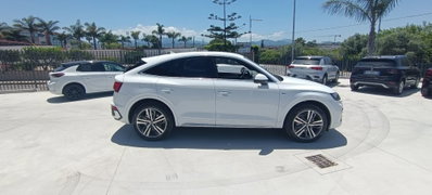 Audi Q5 Sportback 40 2.0 tdi mhev 12V S line Plus quattro s-tronic (2)