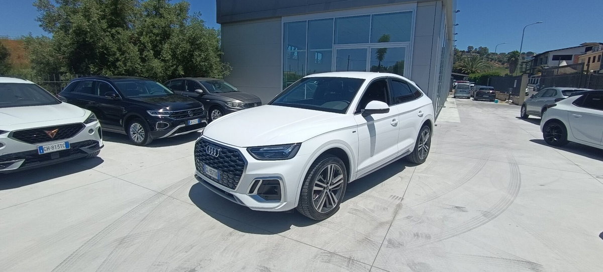 Audi Q5 Sportback 40 2.0 tdi mhev 12V S line Plus quattro s-tronic (4)