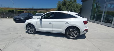 Audi Q5 Sportback 40 2.0 tdi mhev 12V S line Plus quattro s-tronic (9)