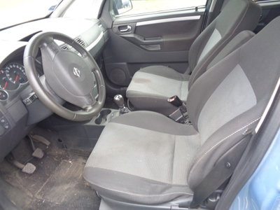 Opel Corsa 1.0i 12V cat 5 porte Club (19)