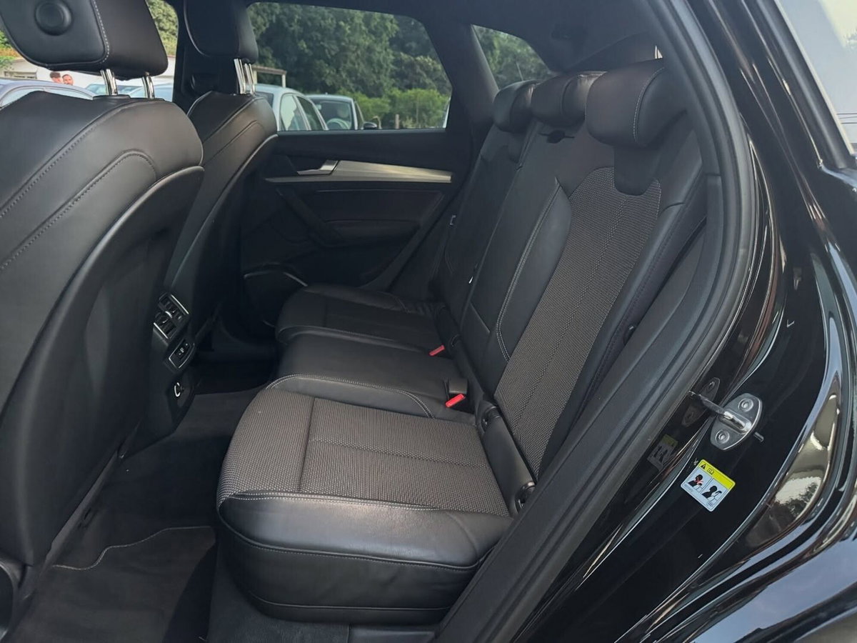 Audi Q5 2.0 TDI 190 CV quattro S tronic (16)