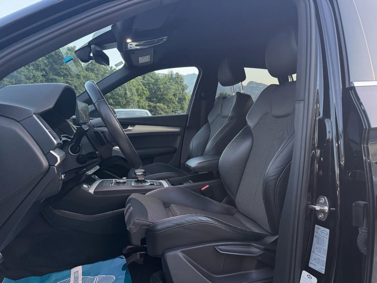 Audi Q5 2.0 TDI 190 CV quattro S tronic (7)