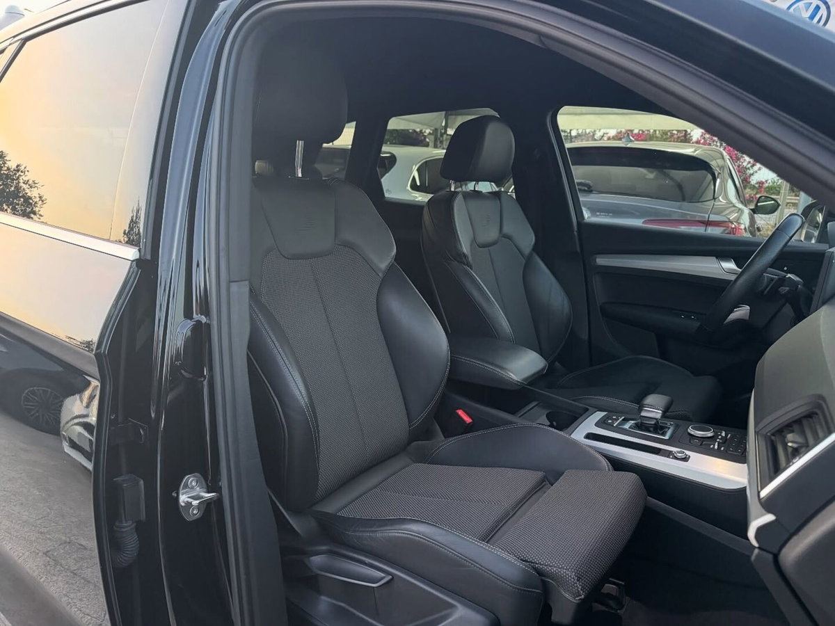Audi Q5 2.0 TDI 190 CV quattro S tronic (9)