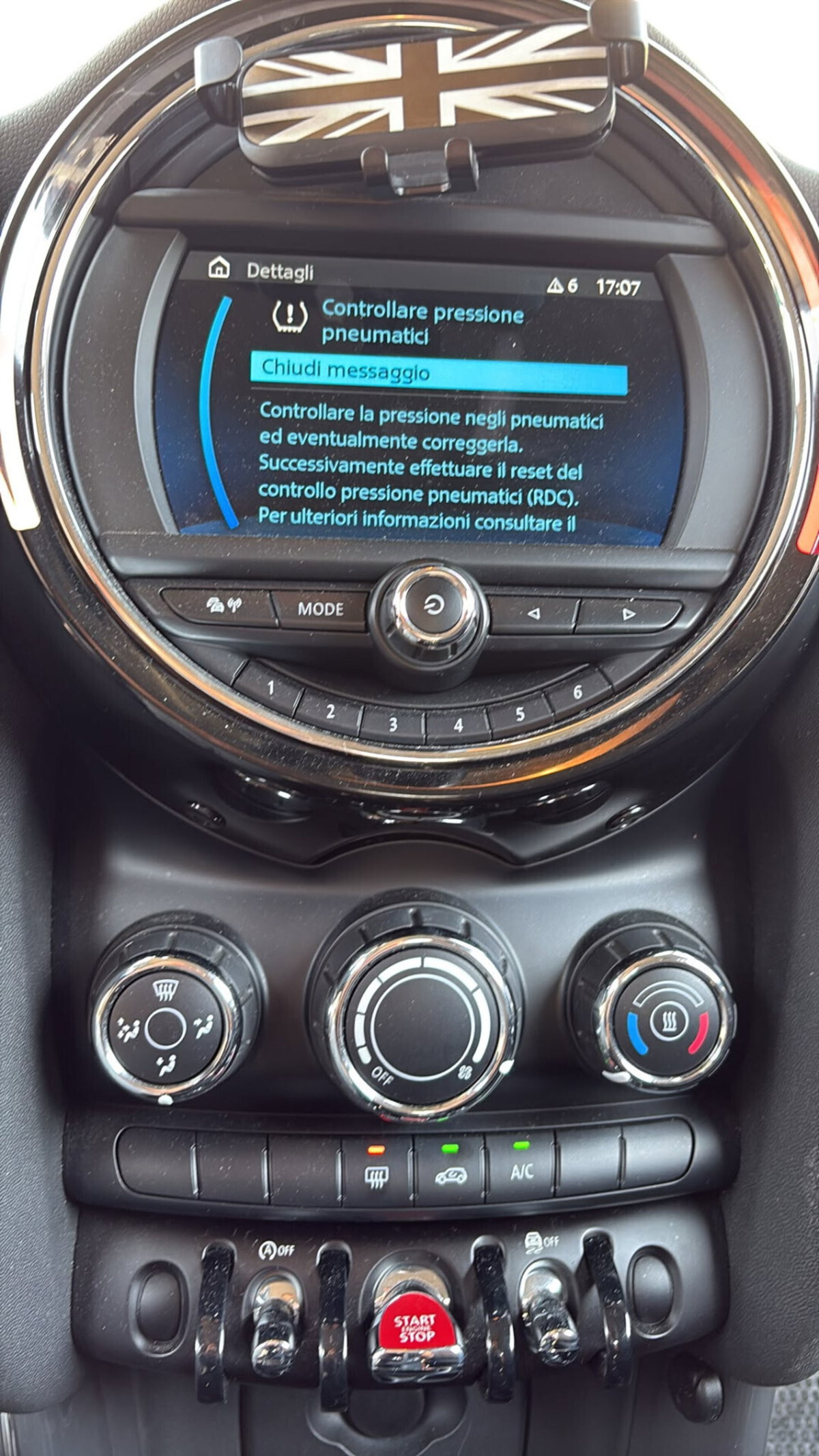 MINI Mini Clubman 1.5 One D Yours Clubman (8)