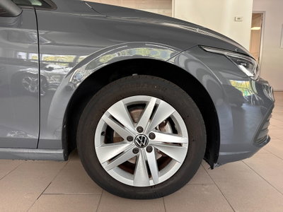 Volkswagen Golf 1.0 eTSI EVO DSG Life (4)
