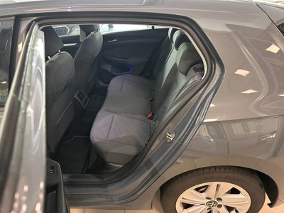 Volkswagen Golf 1.0 eTSI EVO DSG Life (7)