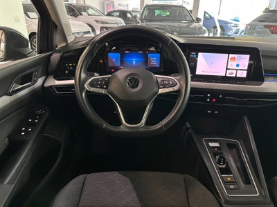 Volkswagen Golf 1.0 eTSI EVO DSG Life (8)
