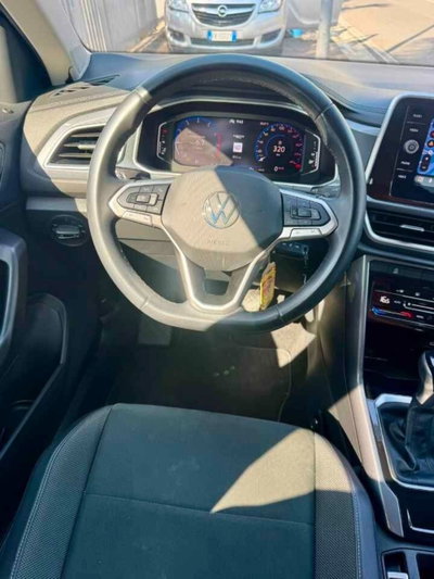 Volkswagen T-Roc Cabrio 1.5 TSI ACT DSG Style (16)