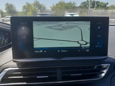 Peugeot 5008 1.2 hybrid 48V Allure Pack 136cv e-dcs 6 (18)