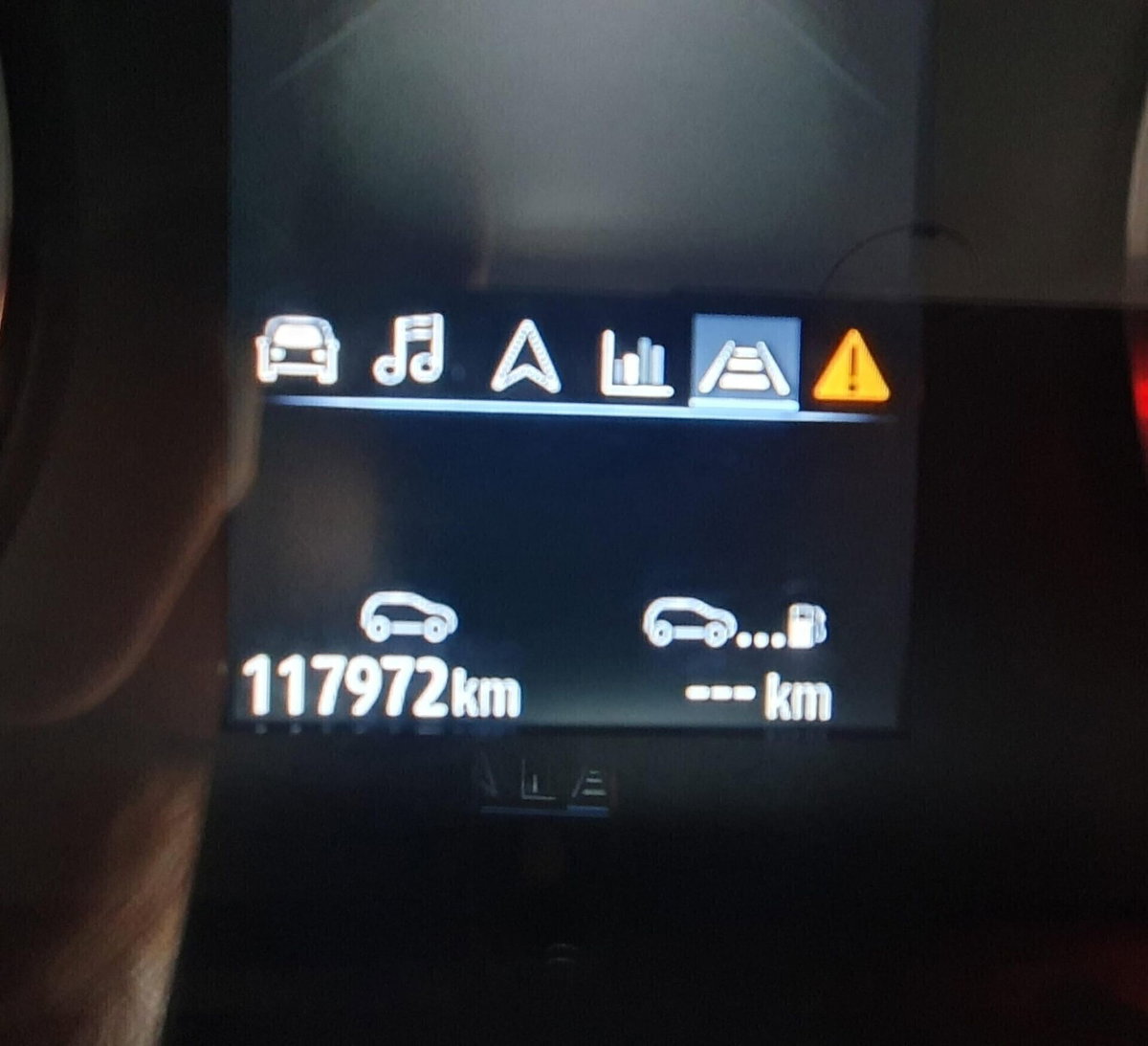 Renault Captur Blue dCi 115 CV EDC Business (3)