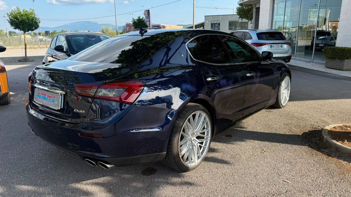Maserati Ghibli Ghibli V6 Diesel (6)