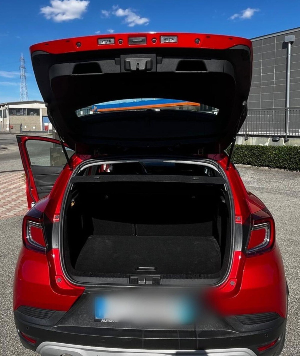 Renault Captur TCe 100 CV GPL FAP Zen (3)