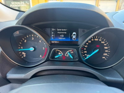 Ford Kuga 1.5 TDCI 120 CV S&S 2WD Titanium (16)