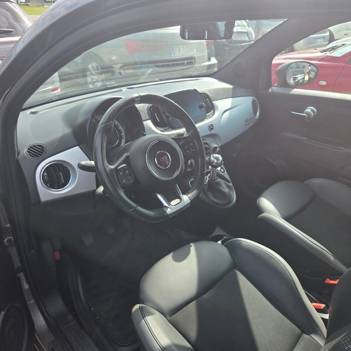 Fiat 500 1.0 Hybrid Connect (10)