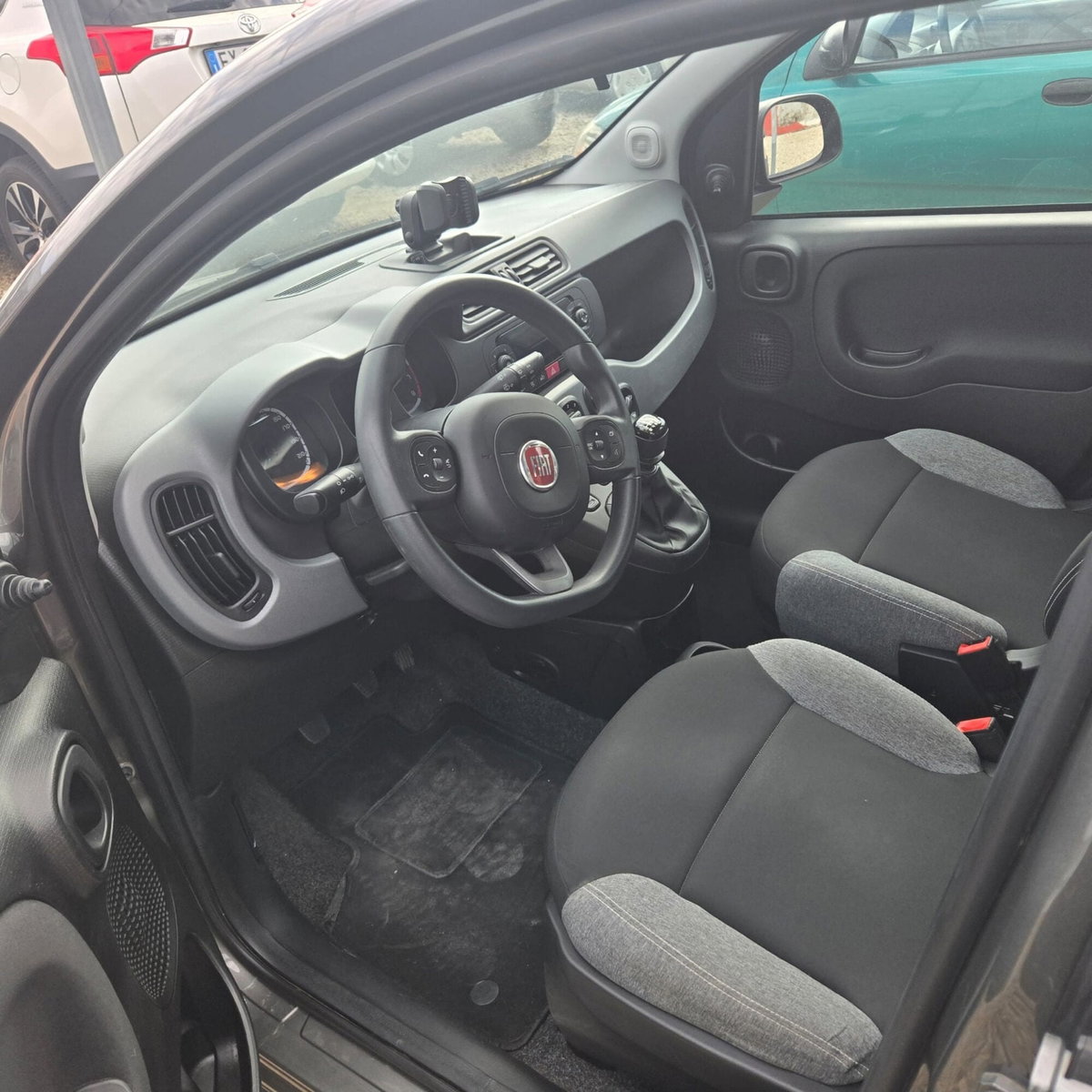 Fiat Panda 1.0 FireFly S&S Hybrid City Cross (15)