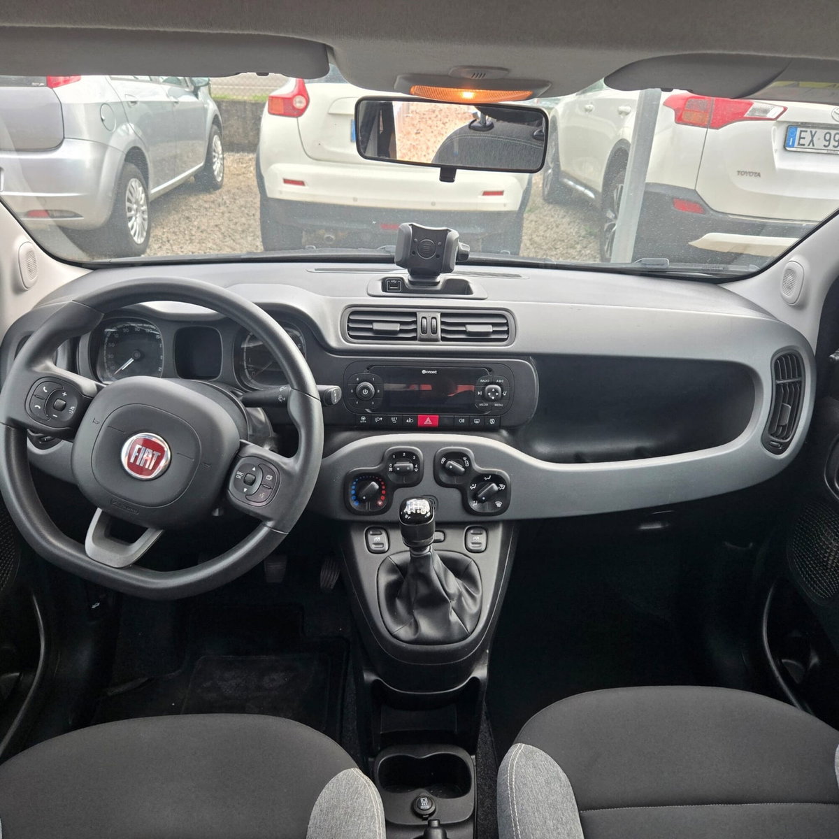 Fiat Panda 1.0 FireFly S&S Hybrid City Cross (19)