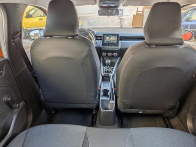 Renault Clio TCe 90 CV 5 porte Techno (10)