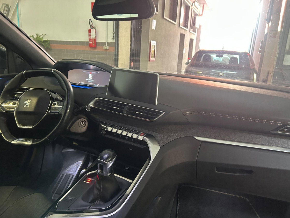 Peugeot 3008 BlueHDi 150 S&S GT Line (8)