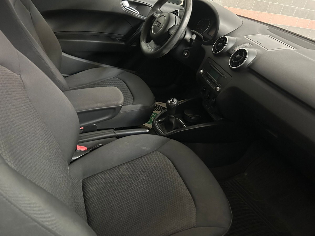 Audi A1 1.2 TFSI Ambition (7)